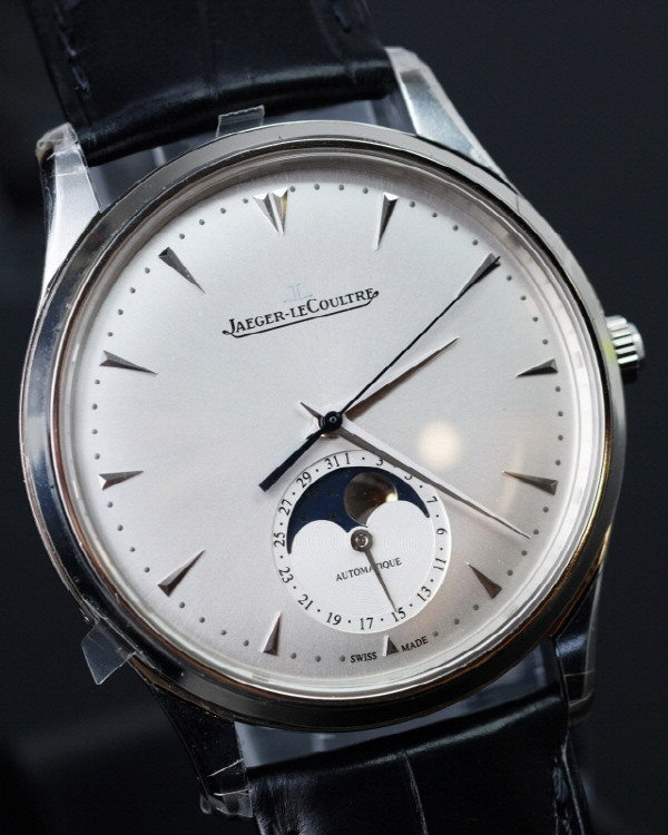 Jaeger_Lecoultre_NEW_예거_마스터_울트라씬_문페이즈_Q1368420_1.jpg