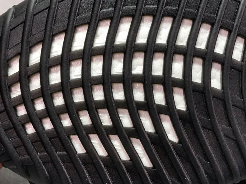 G5 yeezy350V2 boost 黑米 (2).jpg