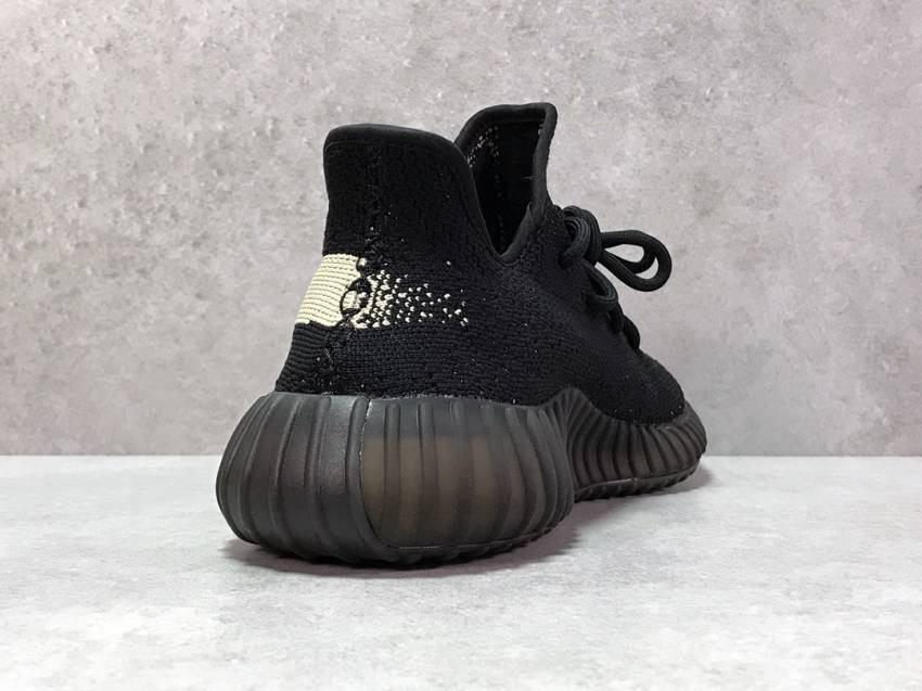 G5 yeezy350V2 boost 黑米 (3).jpg