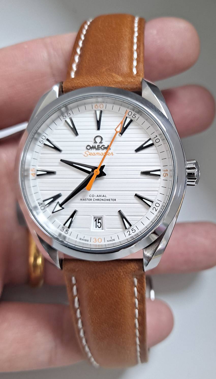 omega2.jpg